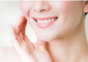 美しい女性の顔