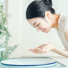 意外と知らない！正しいスキンケアの順番とポイントを解説